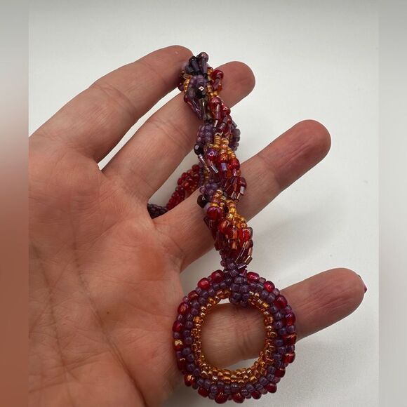 Gorgeous ALL glass seed bead bracelet with handmade toggle! - Picture 9 of 9